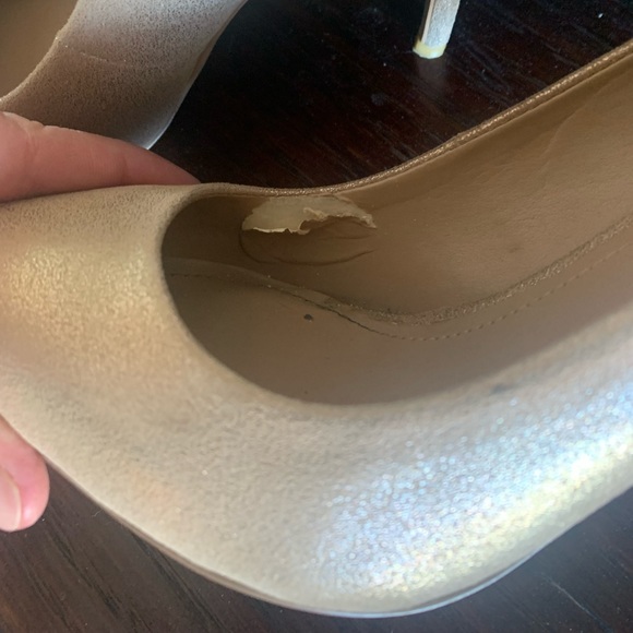 Neutral shimmer 3” heels - Picture 2 of 5